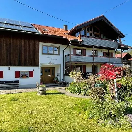 2 In Haus Christine